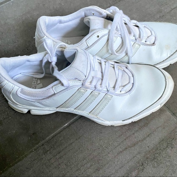 adidas Shoes Adidas White Leather Sneakers Walking Shoes 7 65